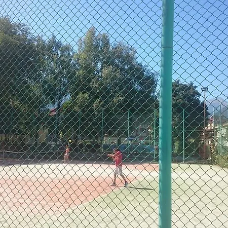 Martin Club 3*