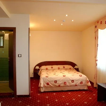 Martin Club Hotel 3*