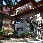 Martin Club Hotel 3*