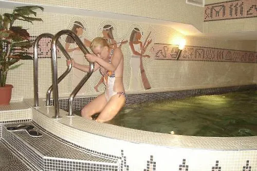 马丁俱乐部酒店 班斯科