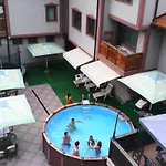 Martin Club 3*