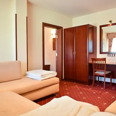 Martin Club Hotel