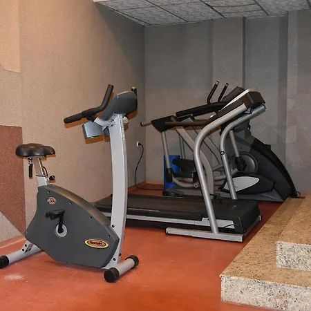 Martin Club Hotel
