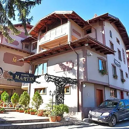 Martin Club