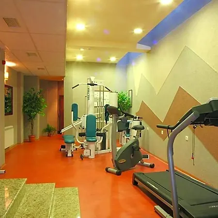 فندق Martin Club