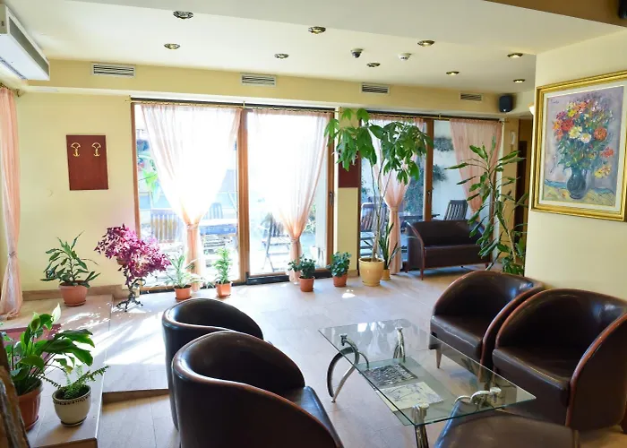 마틴 클럽 호텔 반스코